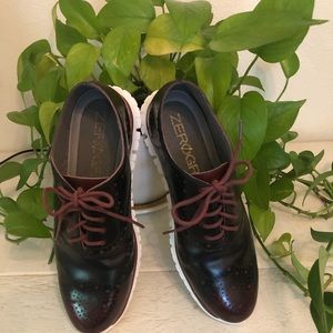 Calvin Kline Zergrand brown leather wing tip sneakers. Size 5M